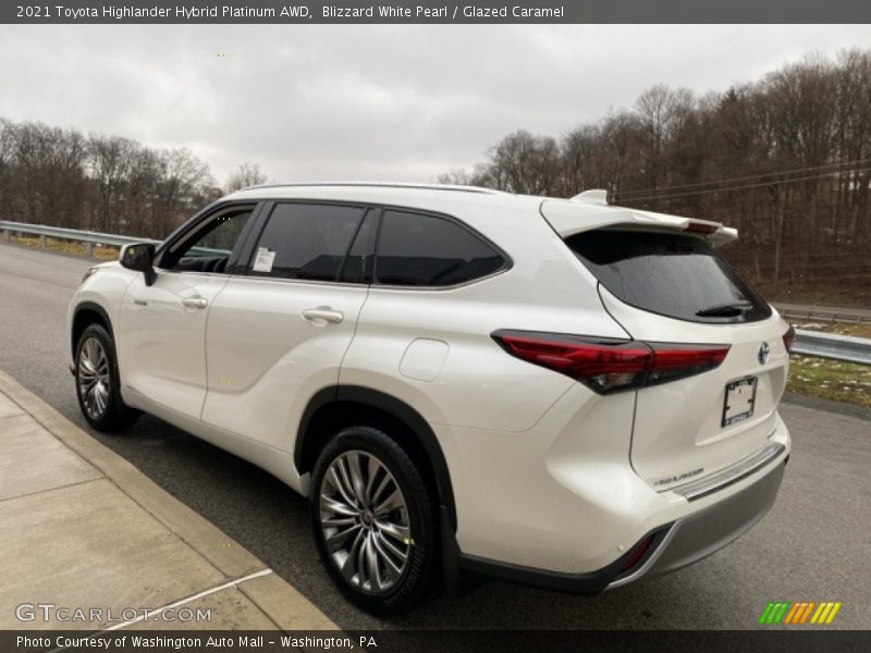 Blizzard White Pearl / Glazed Caramel 2021 Toyota Highlander Hybrid Platinum AWD