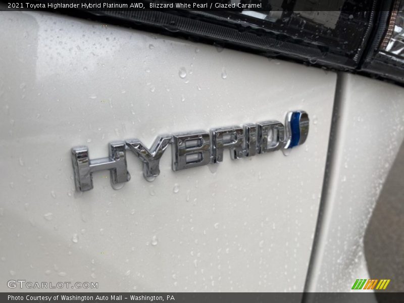 Blizzard White Pearl / Glazed Caramel 2021 Toyota Highlander Hybrid Platinum AWD