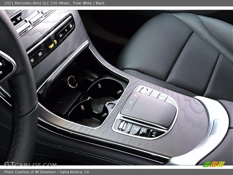 Polar White / Black 2021 Mercedes-Benz GLC 300 4Matic
