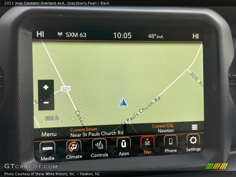 Navigation of 2021 Gladiator Overland 4x4