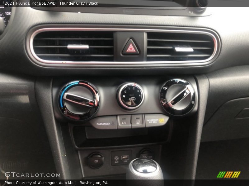 Thunder Gray / Black 2021 Hyundai Kona SE AWD