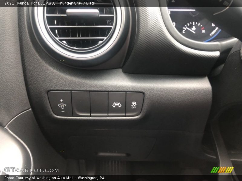 Thunder Gray / Black 2021 Hyundai Kona SE AWD