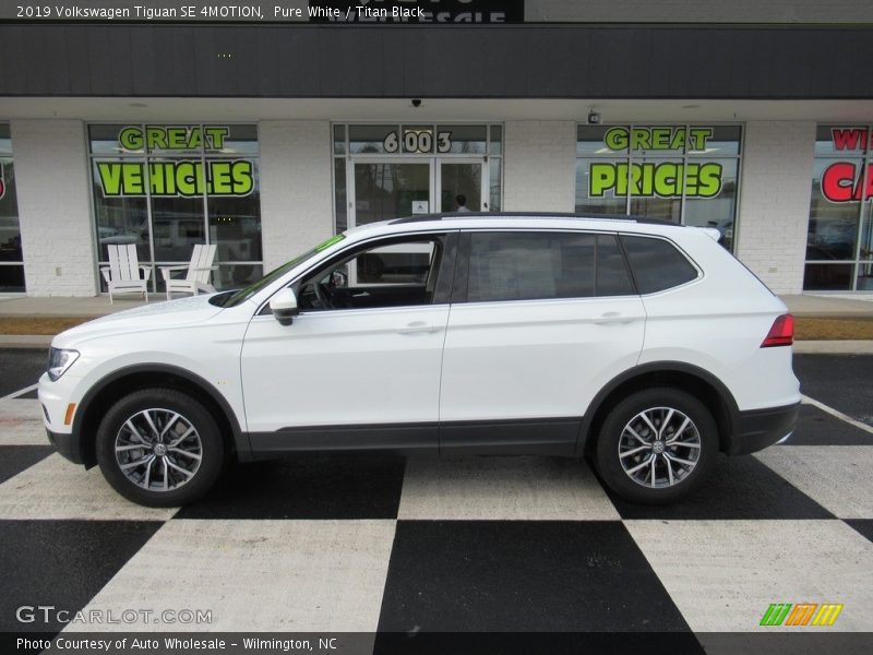 Pure White / Titan Black 2019 Volkswagen Tiguan SE 4MOTION