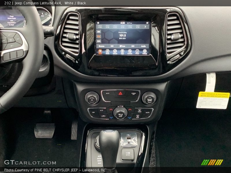 White / Black 2021 Jeep Compass Latitude 4x4