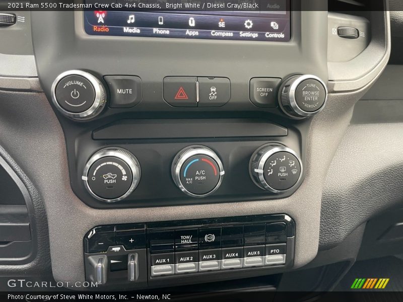 Bright White / Diesel Gray/Black 2021 Ram 5500 Tradesman Crew Cab 4x4 Chassis