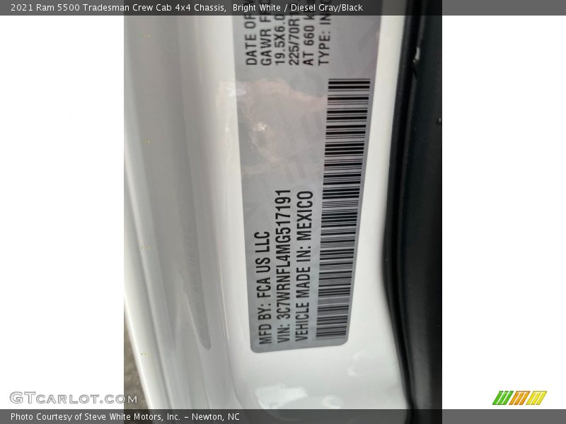 Bright White / Diesel Gray/Black 2021 Ram 5500 Tradesman Crew Cab 4x4 Chassis