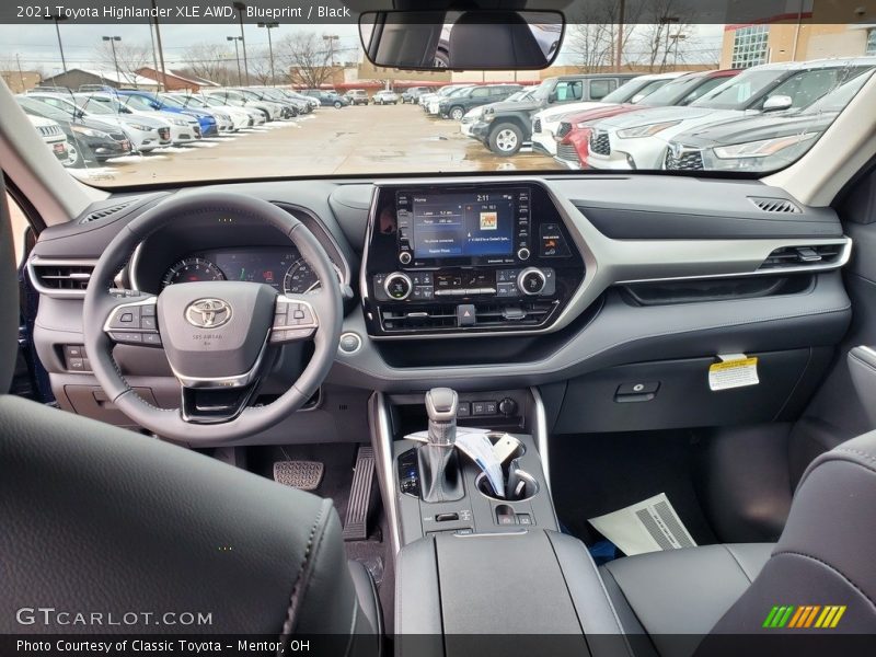 Blueprint / Black 2021 Toyota Highlander XLE AWD