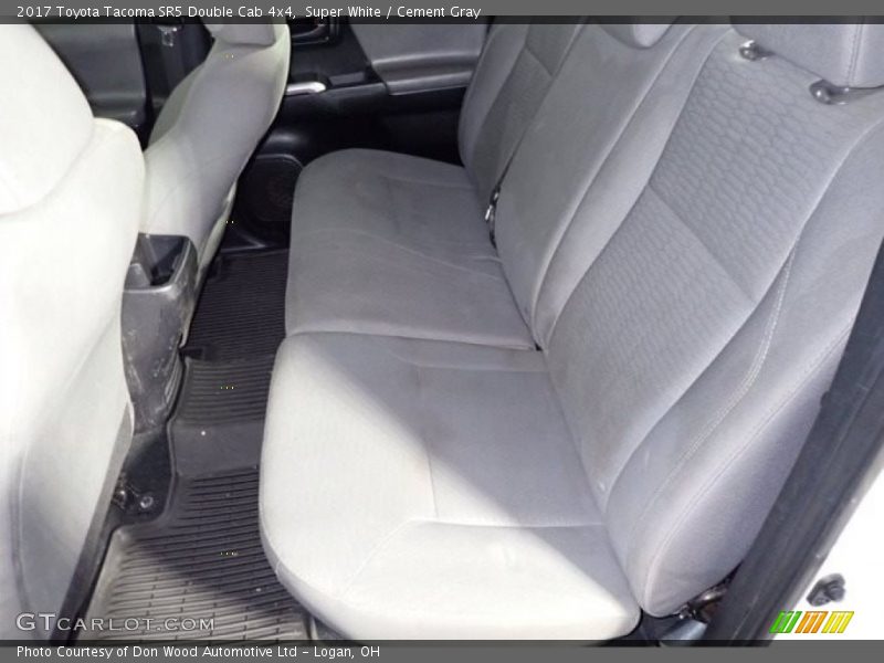 Super White / Cement Gray 2017 Toyota Tacoma SR5 Double Cab 4x4