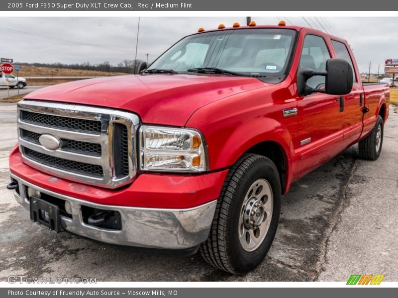 2005 F350 Super Duty XLT Crew Cab Red