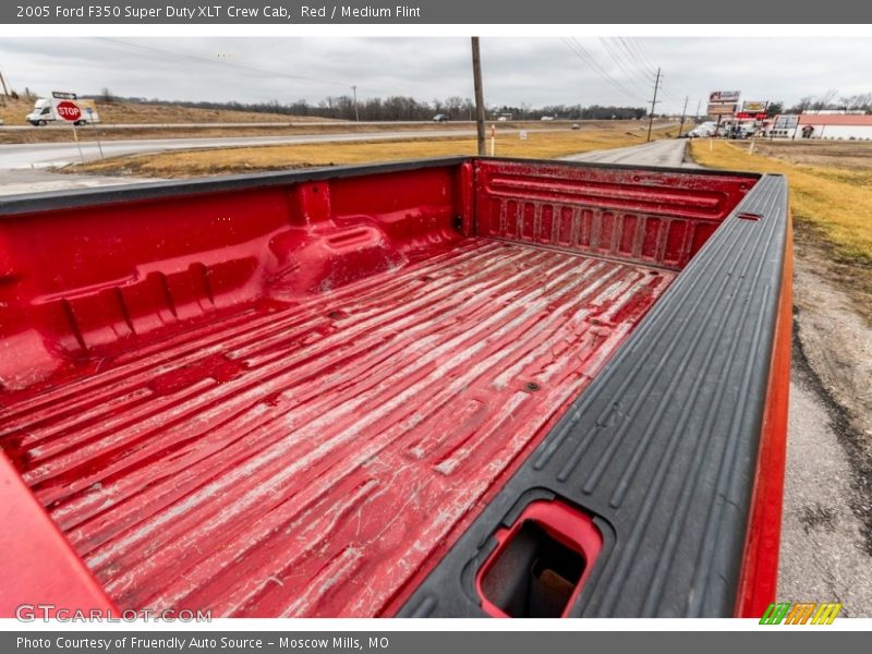 Red / Medium Flint 2005 Ford F350 Super Duty XLT Crew Cab