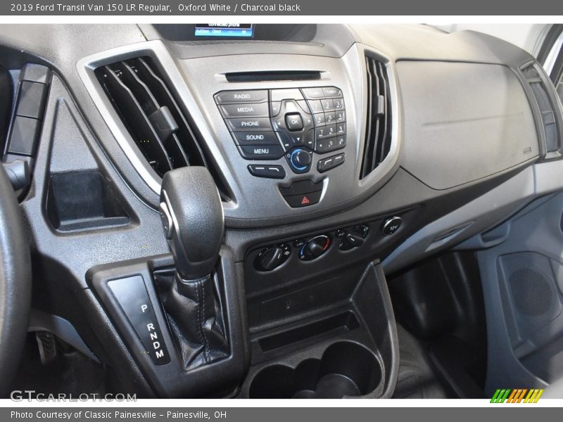 Oxford White / Charcoal black 2019 Ford Transit Van 150 LR Regular