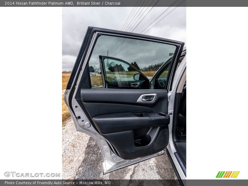 Brilliant Silver / Charcoal 2014 Nissan Pathfinder Platinum AWD