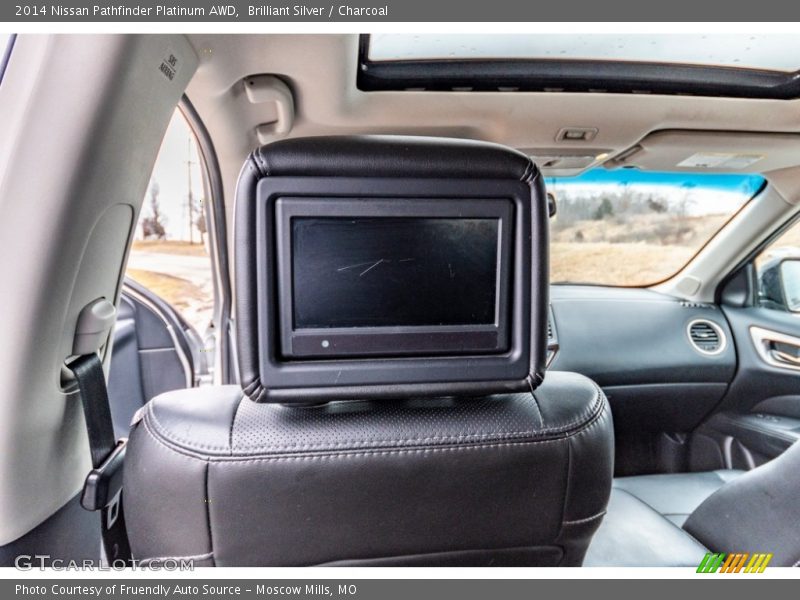 Brilliant Silver / Charcoal 2014 Nissan Pathfinder Platinum AWD