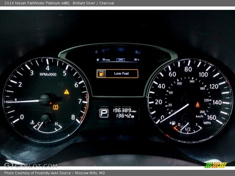 Brilliant Silver / Charcoal 2014 Nissan Pathfinder Platinum AWD