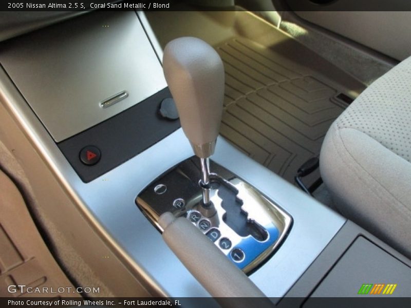 Coral Sand Metallic / Blond 2005 Nissan Altima 2.5 S
