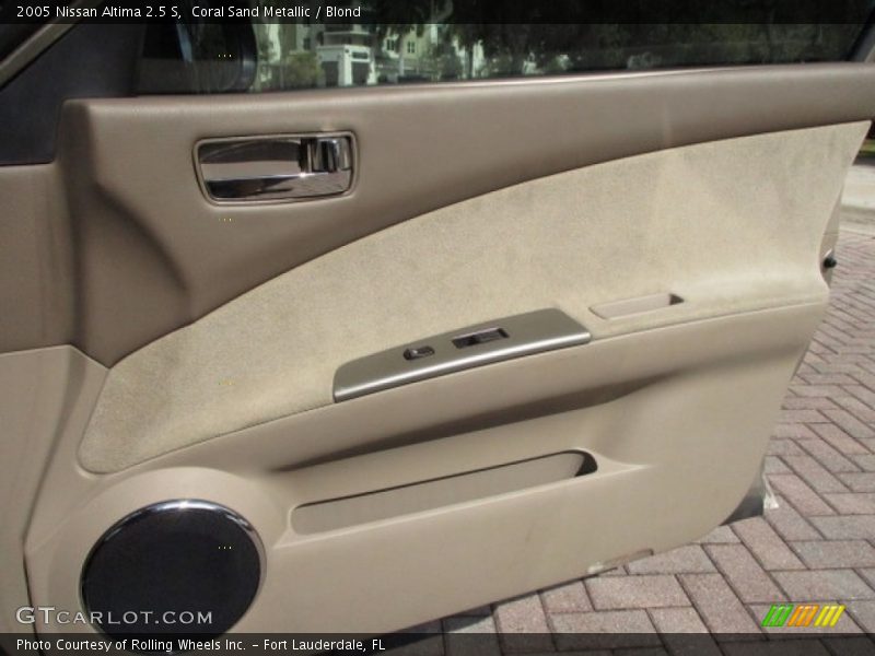 Coral Sand Metallic / Blond 2005 Nissan Altima 2.5 S