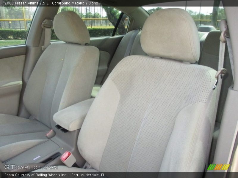 Coral Sand Metallic / Blond 2005 Nissan Altima 2.5 S