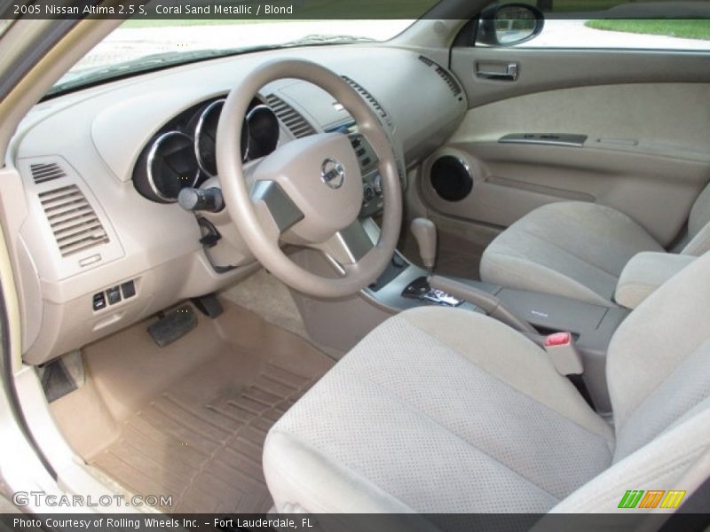 Coral Sand Metallic / Blond 2005 Nissan Altima 2.5 S