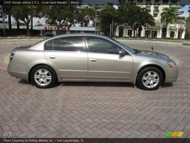 Coral Sand Metallic / Blond 2005 Nissan Altima 2.5 S