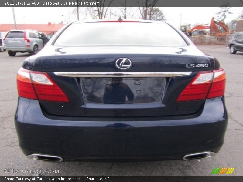 Deep Sea Blue Mica / Parchment 2011 Lexus LS 460