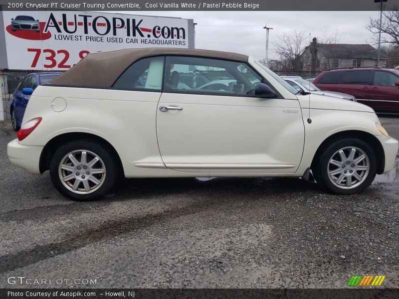 Cool Vanilla White / Pastel Pebble Beige 2006 Chrysler PT Cruiser Touring Convertible