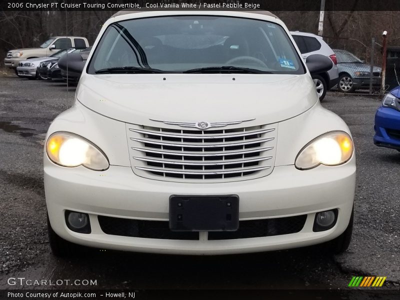 Cool Vanilla White / Pastel Pebble Beige 2006 Chrysler PT Cruiser Touring Convertible