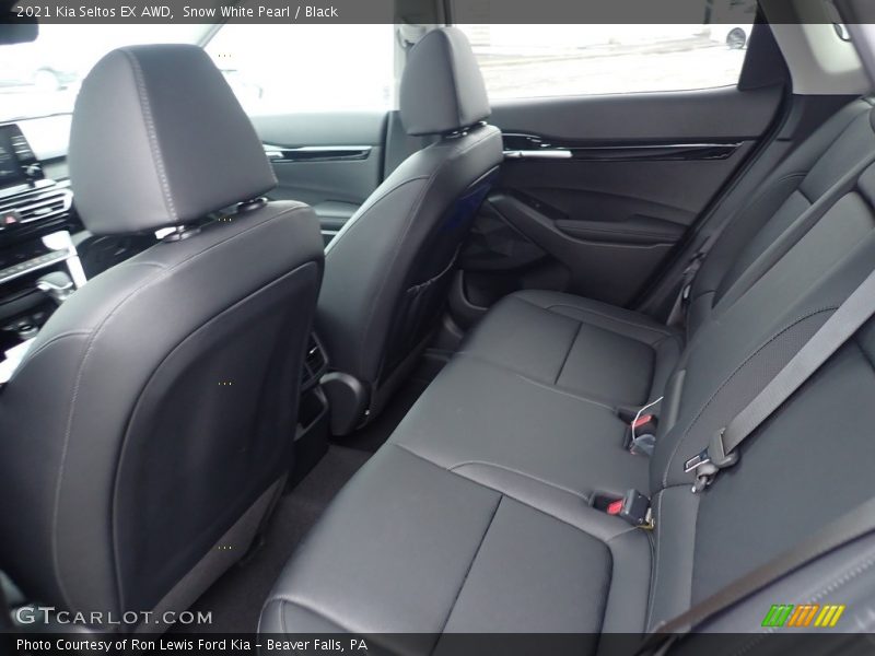 Snow White Pearl / Black 2021 Kia Seltos EX AWD