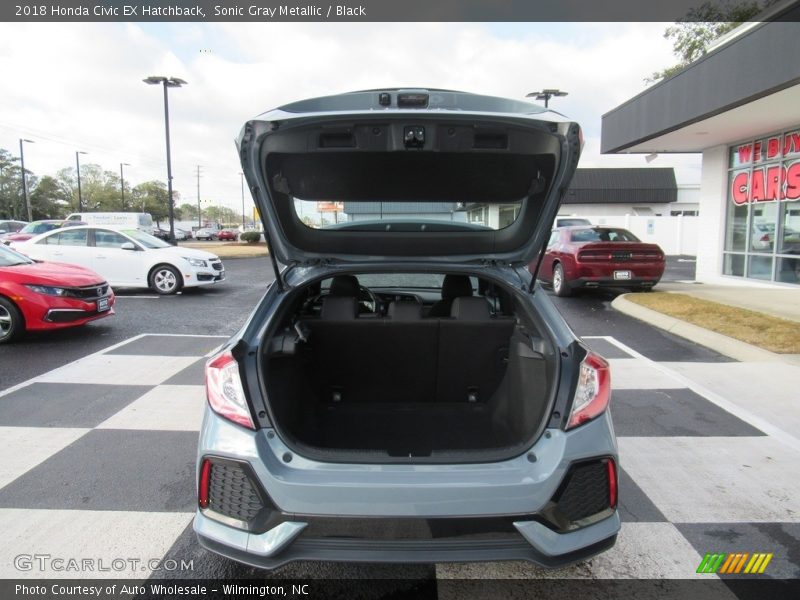 Sonic Gray Metallic / Black 2018 Honda Civic EX Hatchback