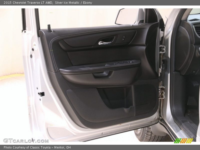 Silver Ice Metallic / Ebony 2015 Chevrolet Traverse LT AWD