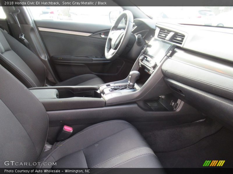 Sonic Gray Metallic / Black 2018 Honda Civic EX Hatchback