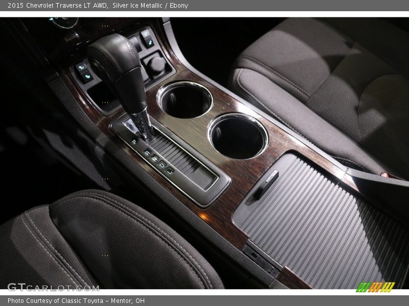 Silver Ice Metallic / Ebony 2015 Chevrolet Traverse LT AWD