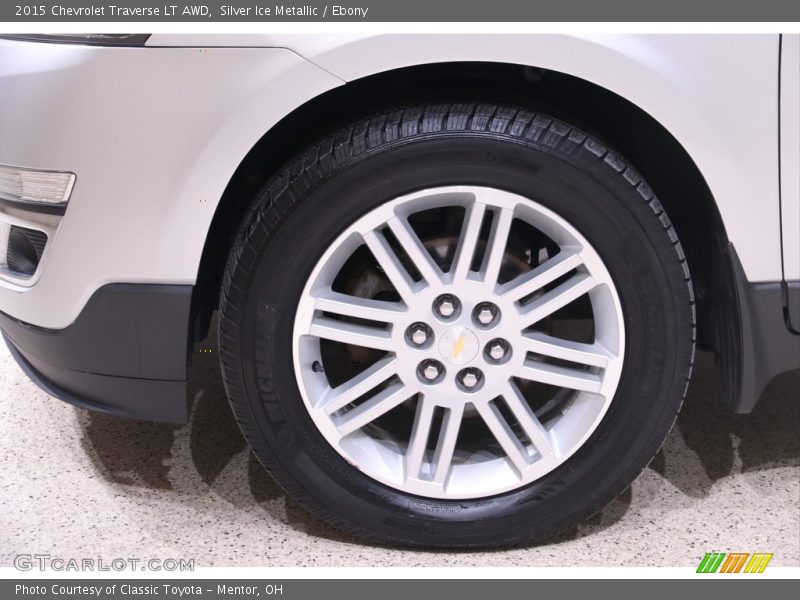 Silver Ice Metallic / Ebony 2015 Chevrolet Traverse LT AWD
