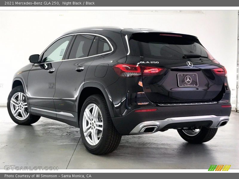 Night Black / Black 2021 Mercedes-Benz GLA 250