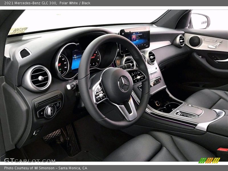 Polar White / Black 2021 Mercedes-Benz GLC 300
