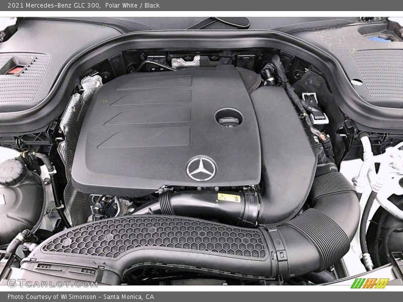 Polar White / Black 2021 Mercedes-Benz GLC 300