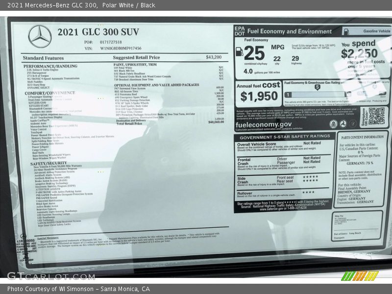 Polar White / Black 2021 Mercedes-Benz GLC 300