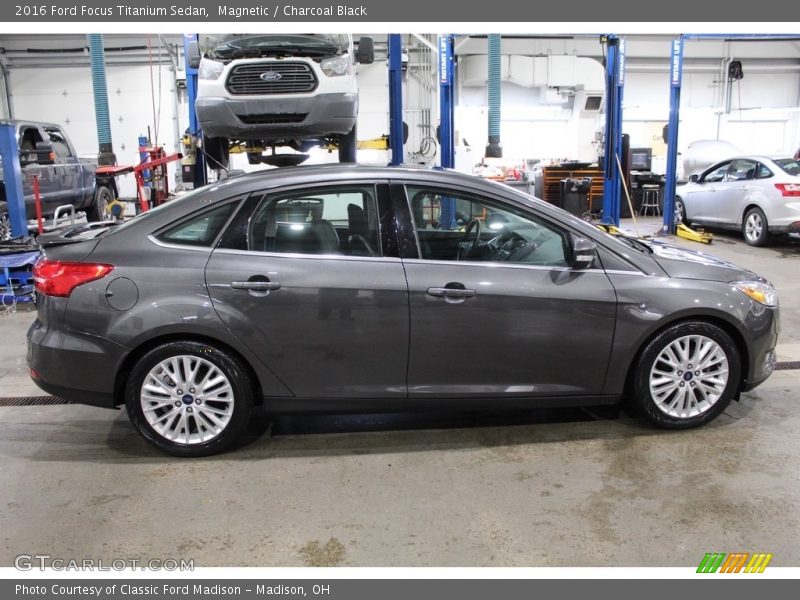 Magnetic / Charcoal Black 2016 Ford Focus Titanium Sedan
