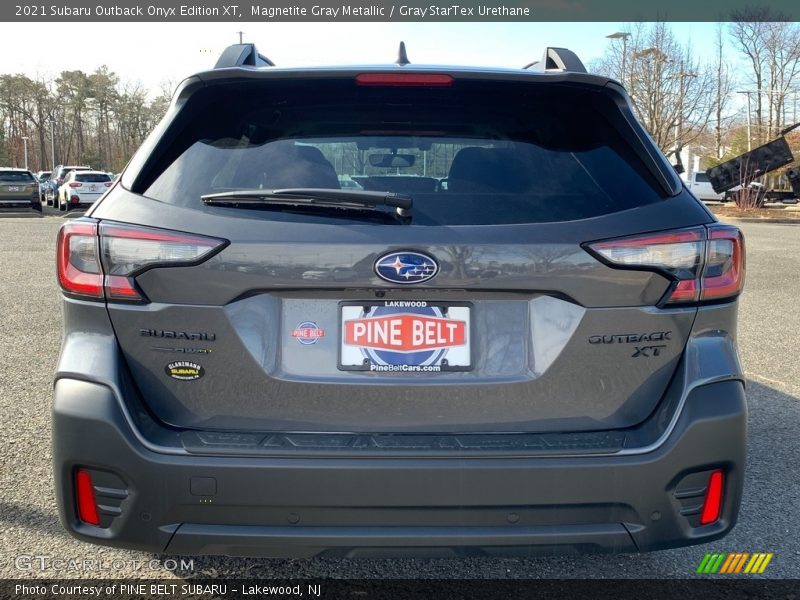 Magnetite Gray Metallic / Gray StarTex Urethane 2021 Subaru Outback Onyx Edition XT