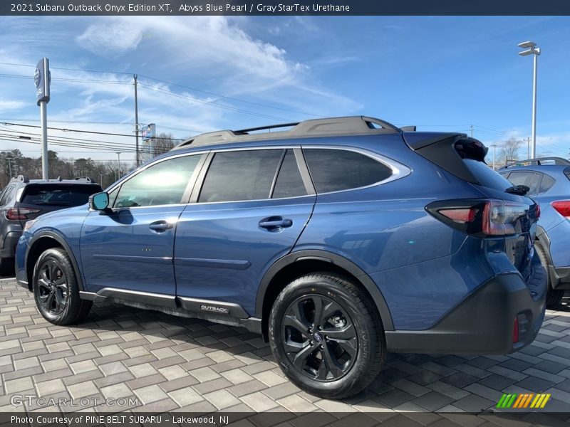 Abyss Blue Pearl / Gray StarTex Urethane 2021 Subaru Outback Onyx Edition XT
