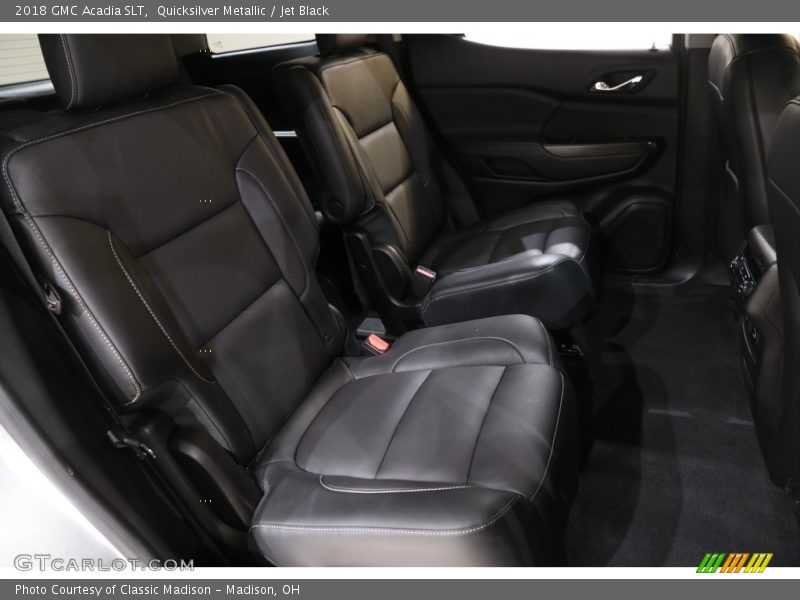 Quicksilver Metallic / Jet Black 2018 GMC Acadia SLT