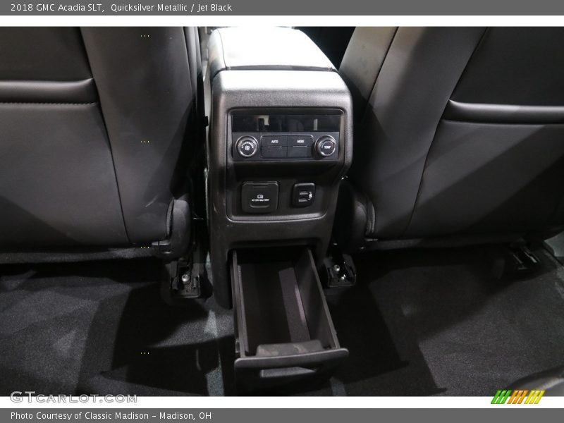 Quicksilver Metallic / Jet Black 2018 GMC Acadia SLT