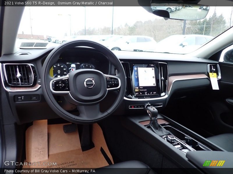 Dashboard of 2021 S60 T5 R-Design