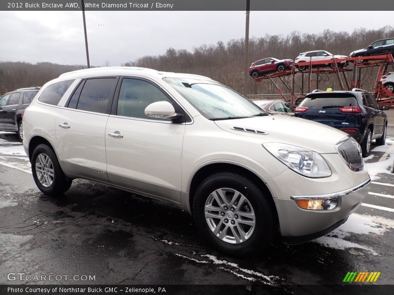 Front 3/4 View of 2012 Enclave AWD