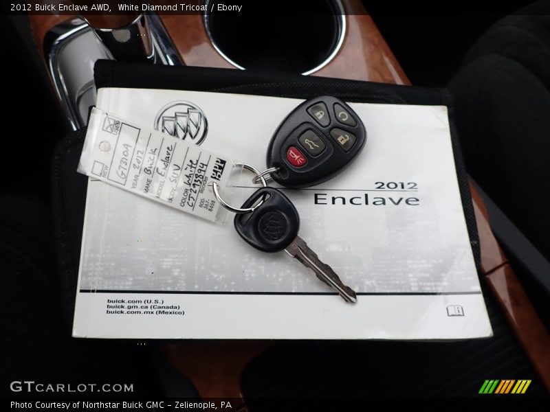 White Diamond Tricoat / Ebony 2012 Buick Enclave AWD