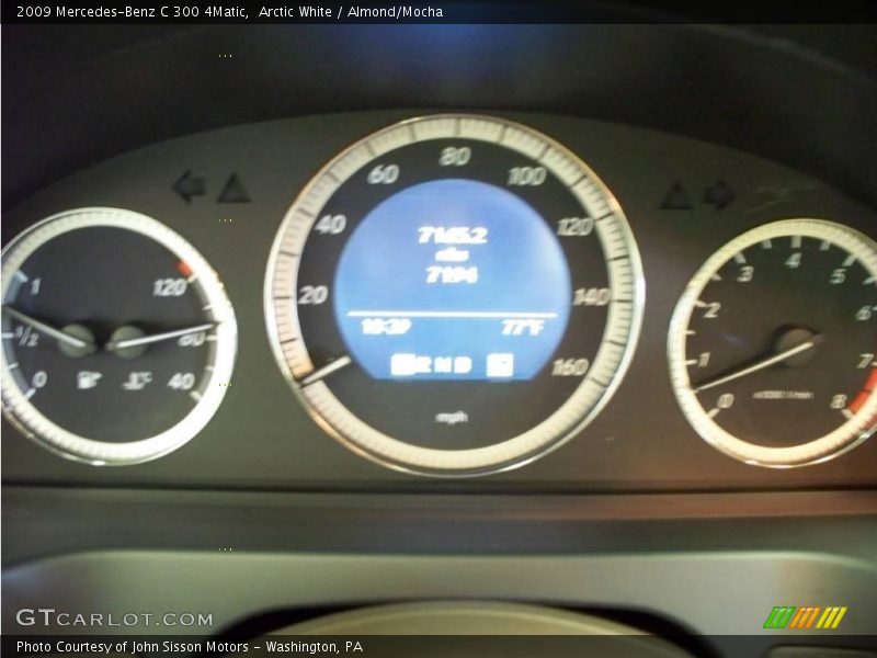Arctic White / Almond/Mocha 2009 Mercedes-Benz C 300 4Matic