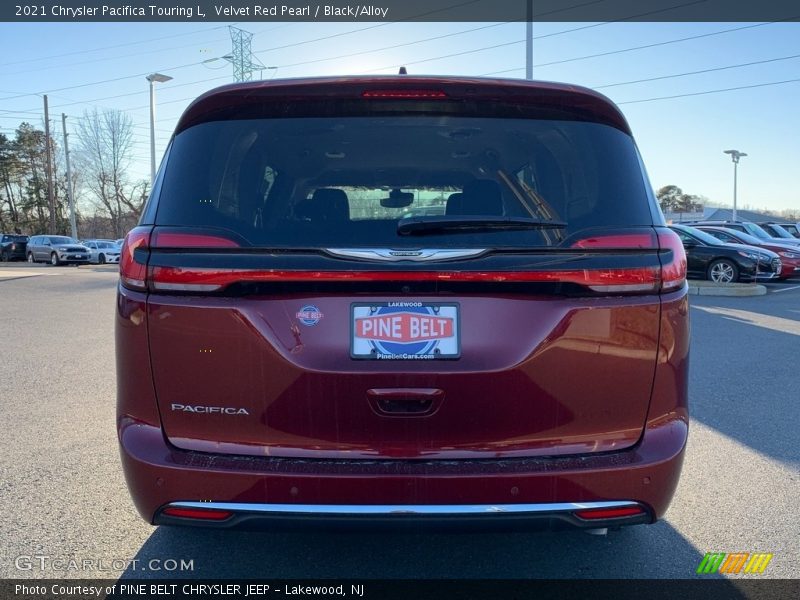 Velvet Red Pearl / Black/Alloy 2021 Chrysler Pacifica Touring L