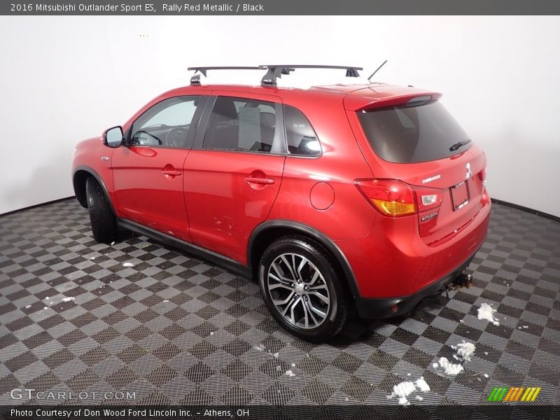 Rally Red Metallic / Black 2016 Mitsubishi Outlander Sport ES