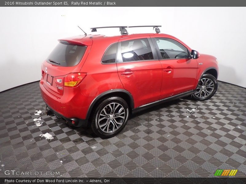 Rally Red Metallic / Black 2016 Mitsubishi Outlander Sport ES