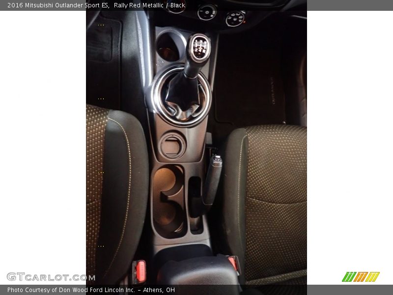 Rally Red Metallic / Black 2016 Mitsubishi Outlander Sport ES