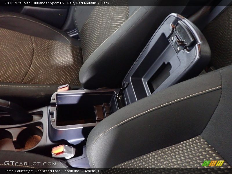 Rally Red Metallic / Black 2016 Mitsubishi Outlander Sport ES